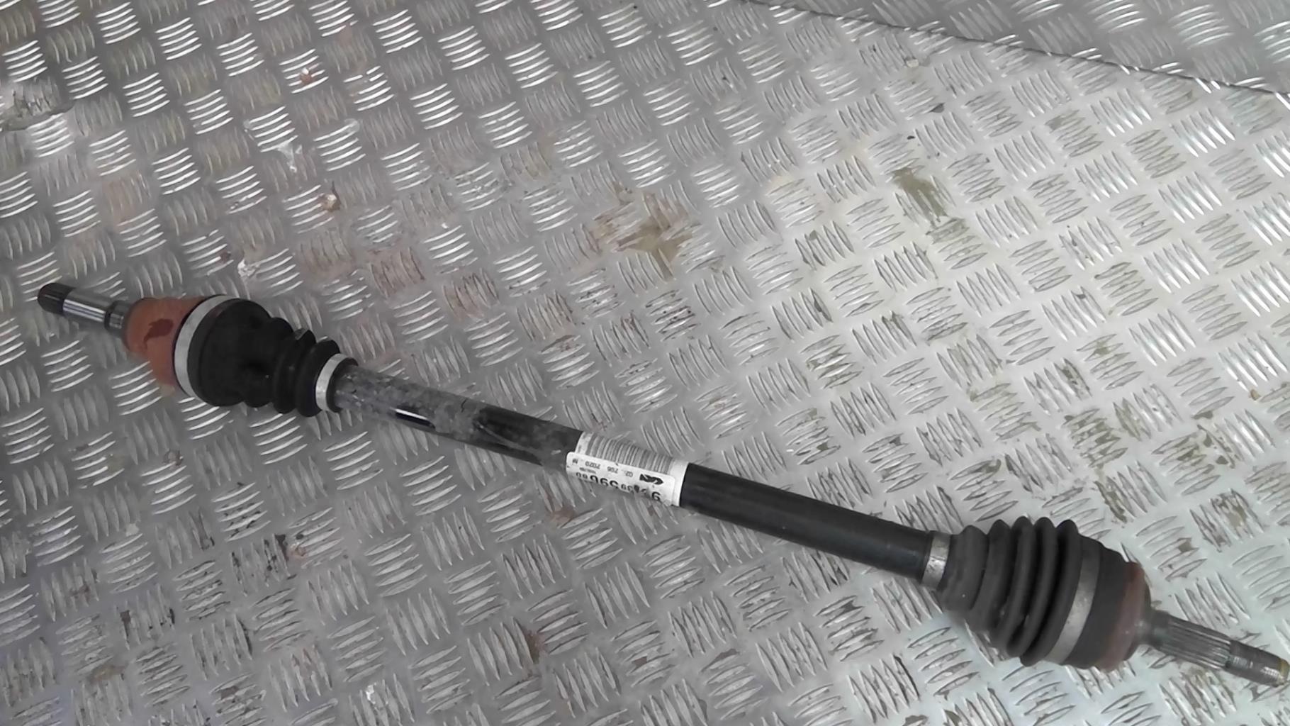 Giunto cardanico albero di trasmissione destro PEUGEOT 208 1 PHASE 1 Diésel - 1