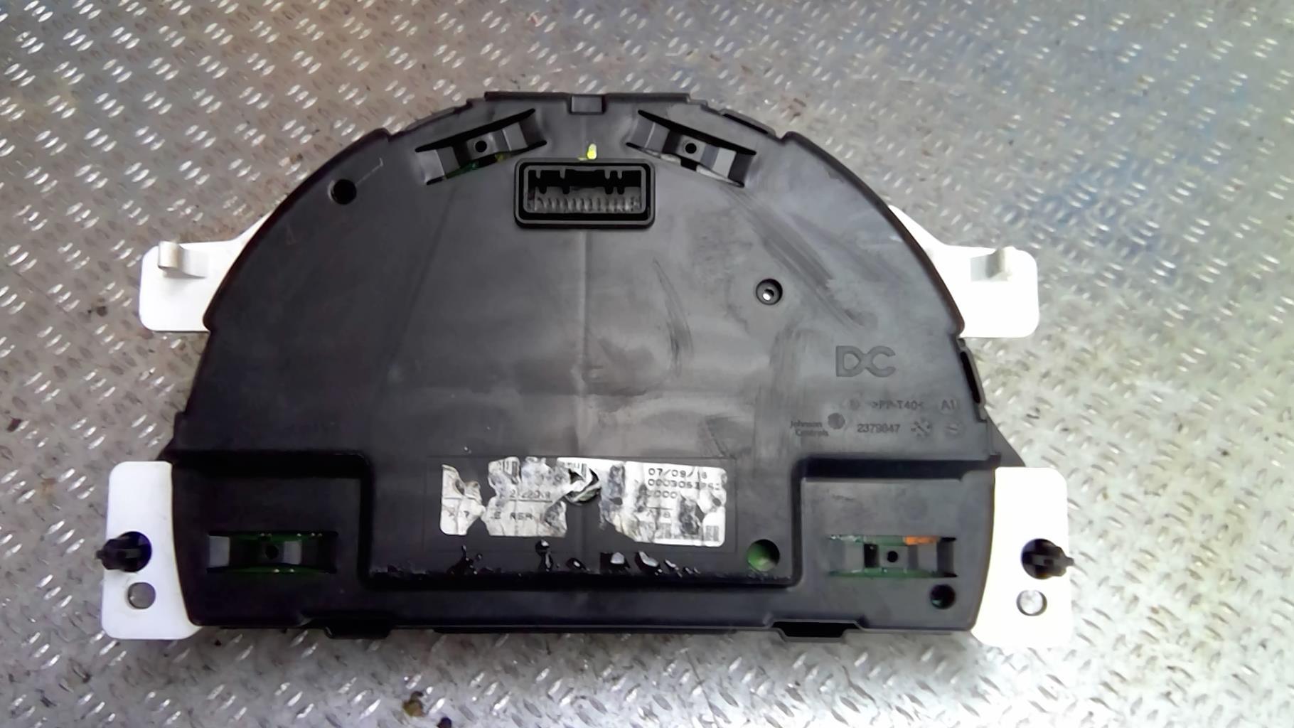 Compteur RENAULT TWINGO 3 PHASE 1 Essence - 1