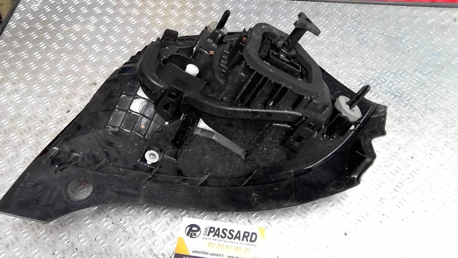 Fanale posteriore principale destro (luci) RENAULT TWINGO 3 PHASE 1 Gasolina - 1