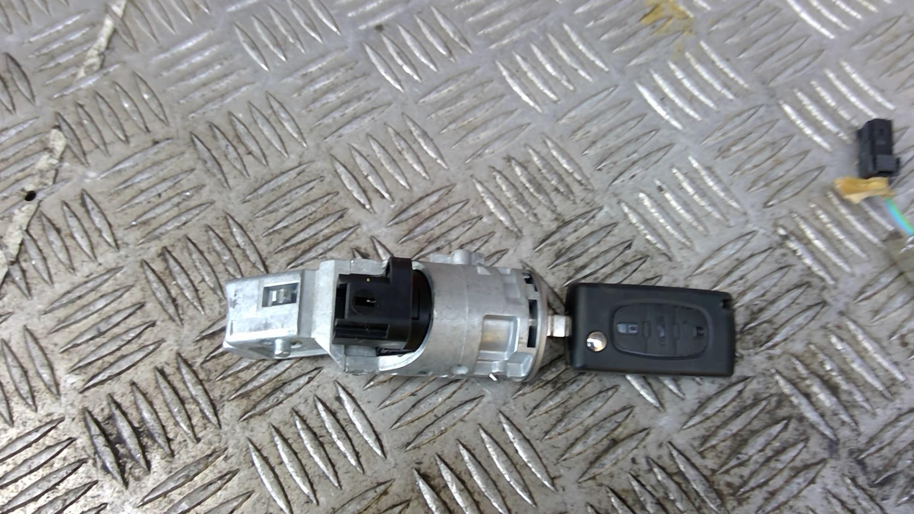 Antivol de direction CITROEN C4 1 PHASE 1 Essence - 1