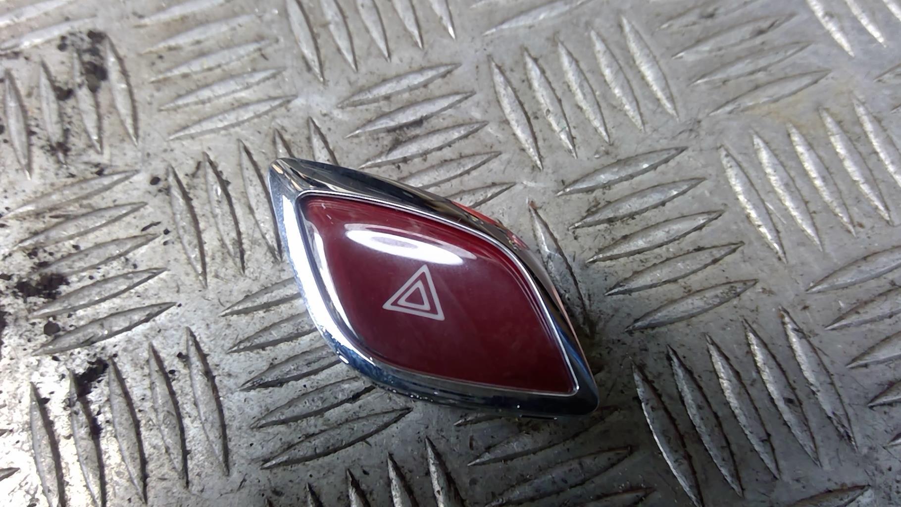 Bouton de warning CITROEN C3 2 PHASE 1 Diesel - 1