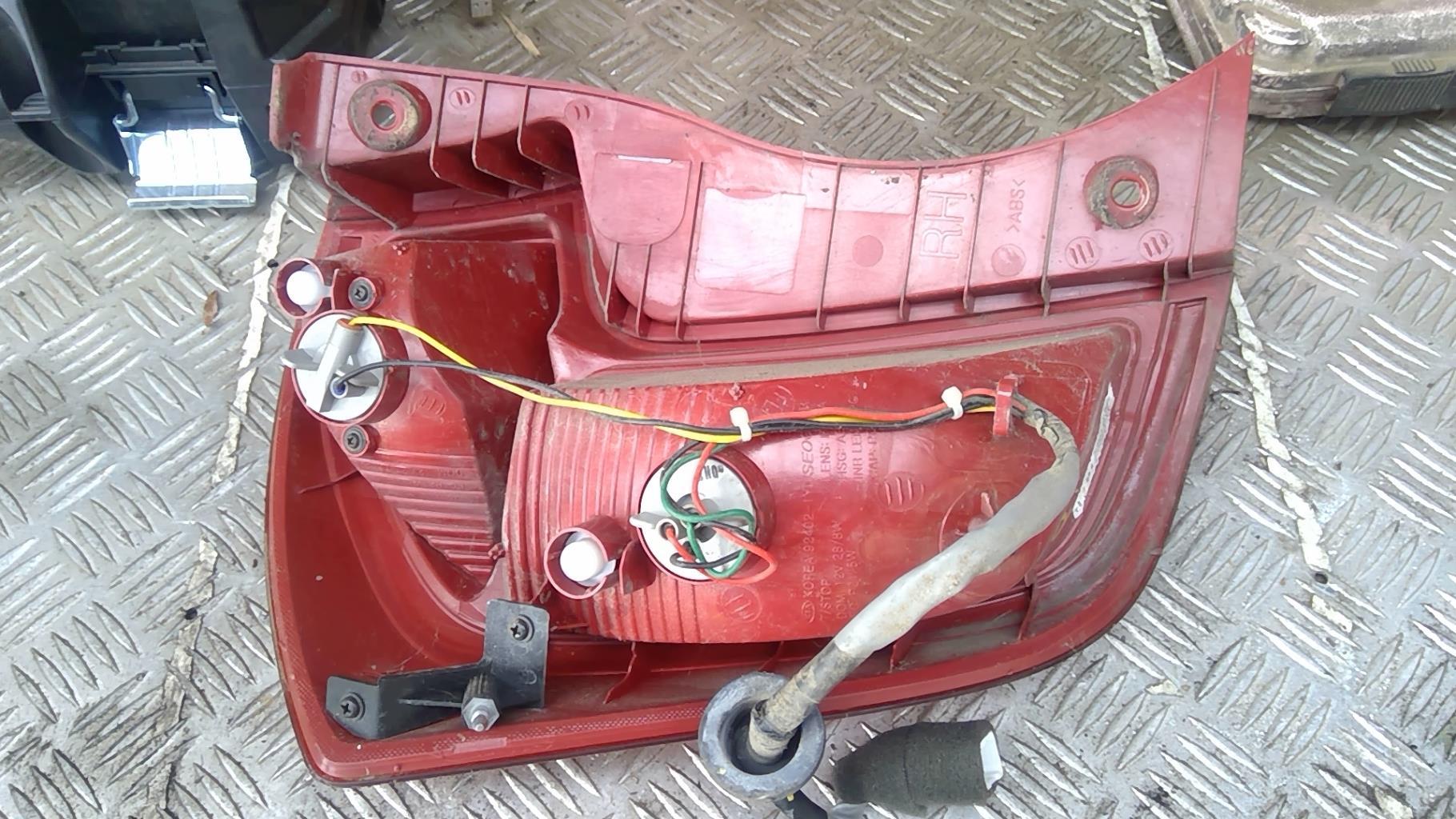 Fanale posteriore principale destro (luci) KIA PICANTO 2 PHASE 1 Gasolina - 1