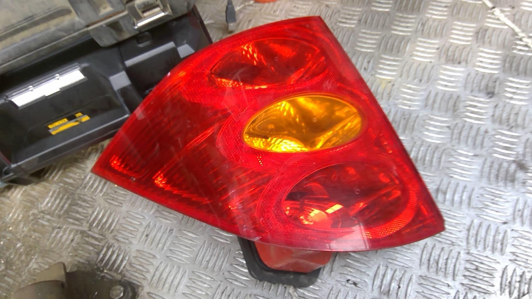 Fanale posteriore principale sinistro (luci) PEUGEOT 1007 Diésel - 1