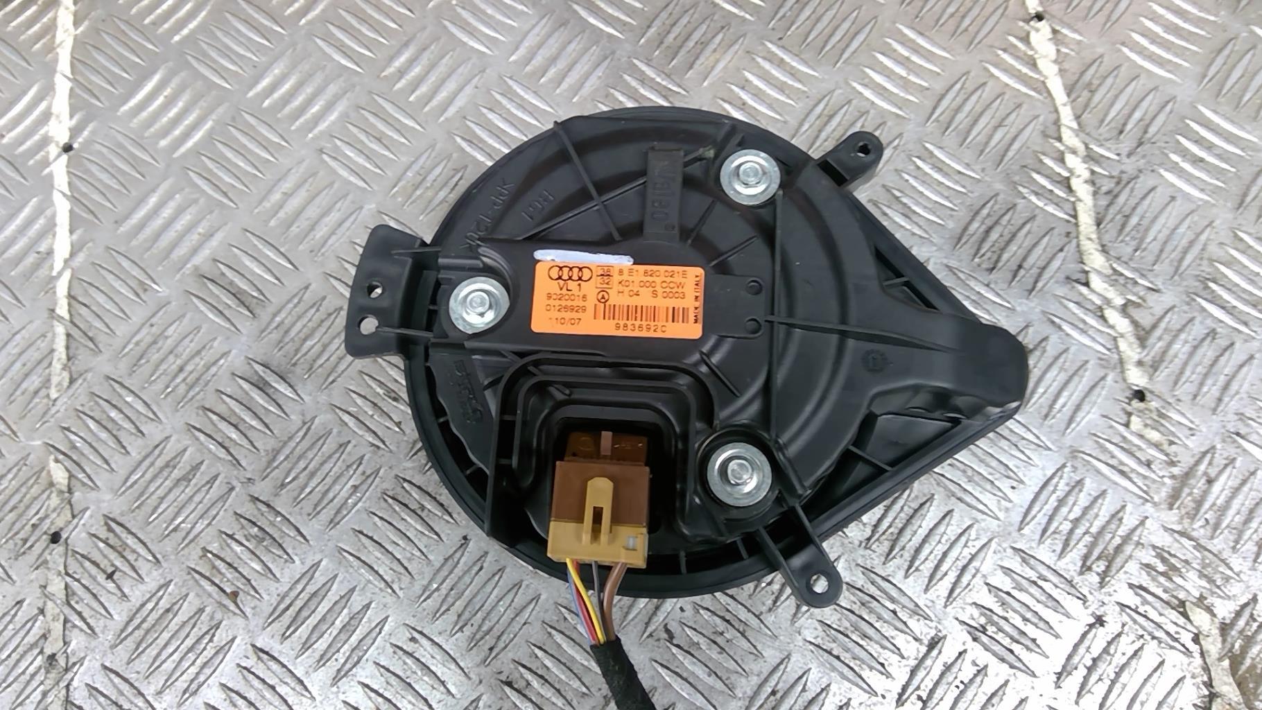 Pulseur d'air AUDI A4 2 AVANT PHASE 2 BREAK Diesel - 1