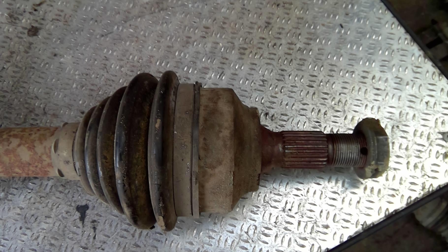 Giunto cardanico albero di trasmissione sinistro CITROEN C4 PICASSO 1 Diésel - 1