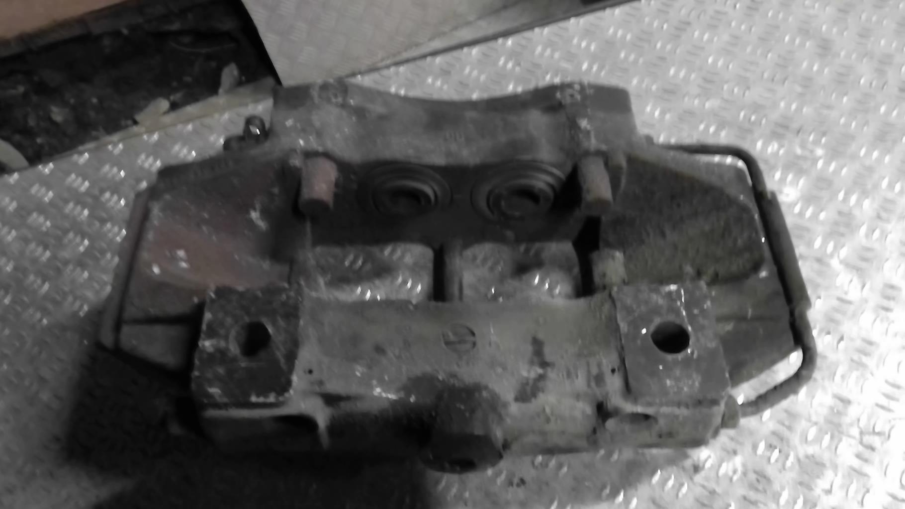 Pinza freni posteriore destra PORSCHE BOXSTER 1 986 CABRIOLET Gasolina - 1