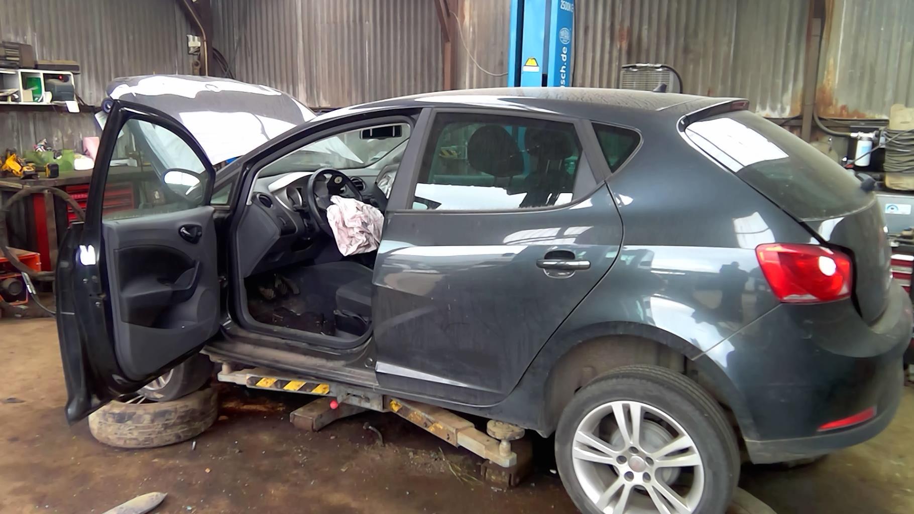 Serratura anteriore destra SEAT IBIZA 4 PHASE 1 Diésel - 1