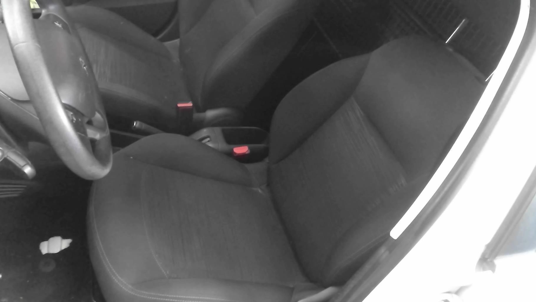 Siege avant gauche PEUGEOT 208 1 PHASE 2 Diesel - 1