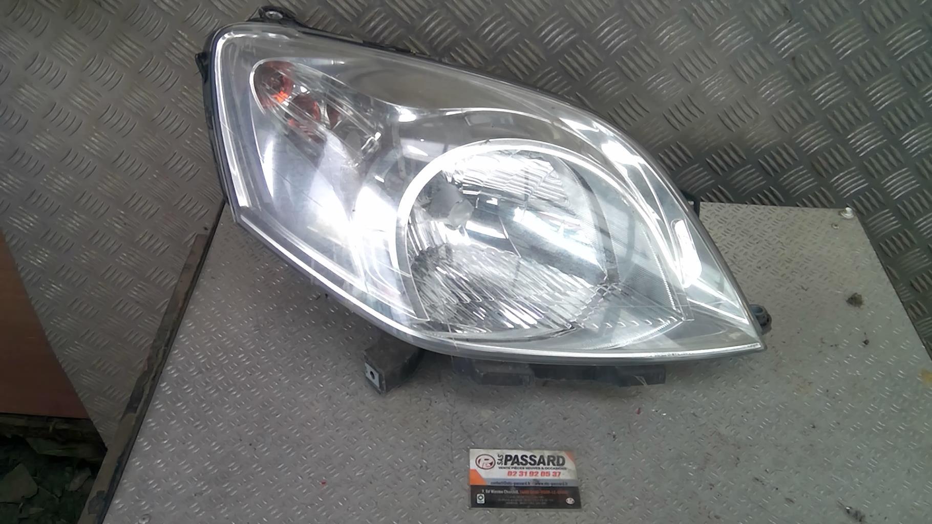 Gruppo ottico anteriore principale destro (luci)(faro) PEUGEOT BIPPER Diésel - 1