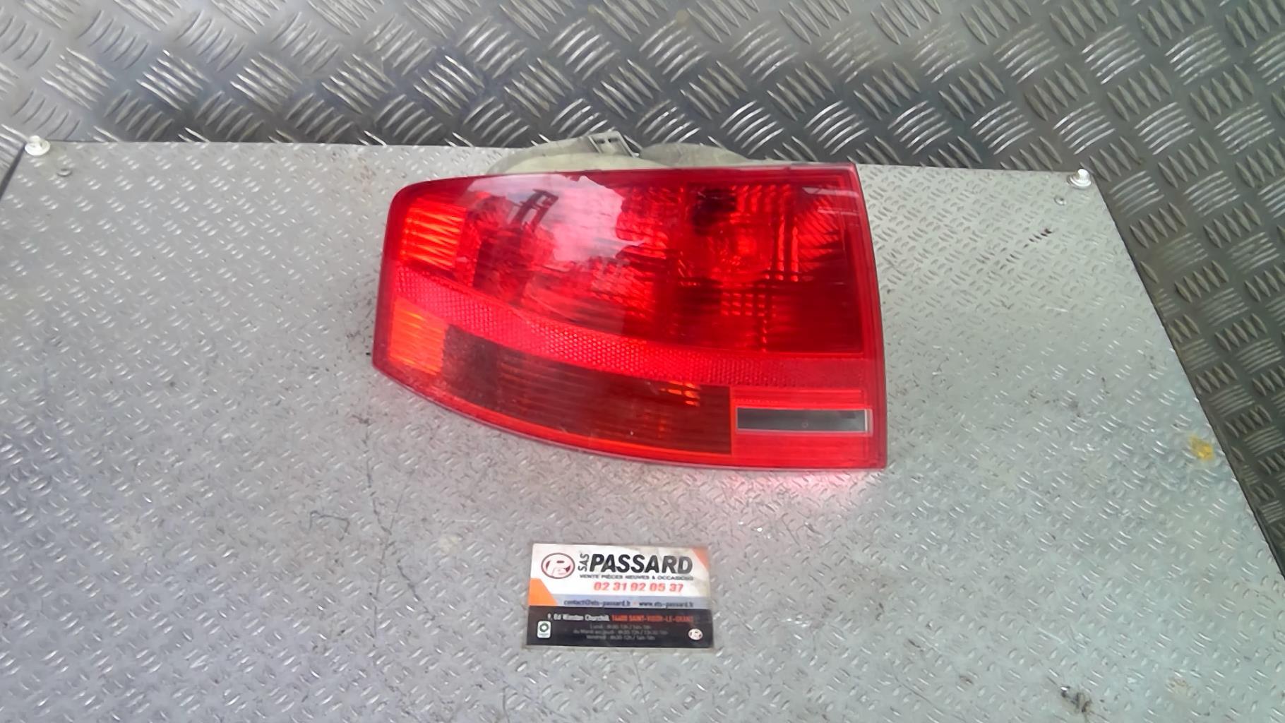 Fanale posteriore principale sinistro (luci) AUDI A4 2 PHASE 2 Diésel - 1