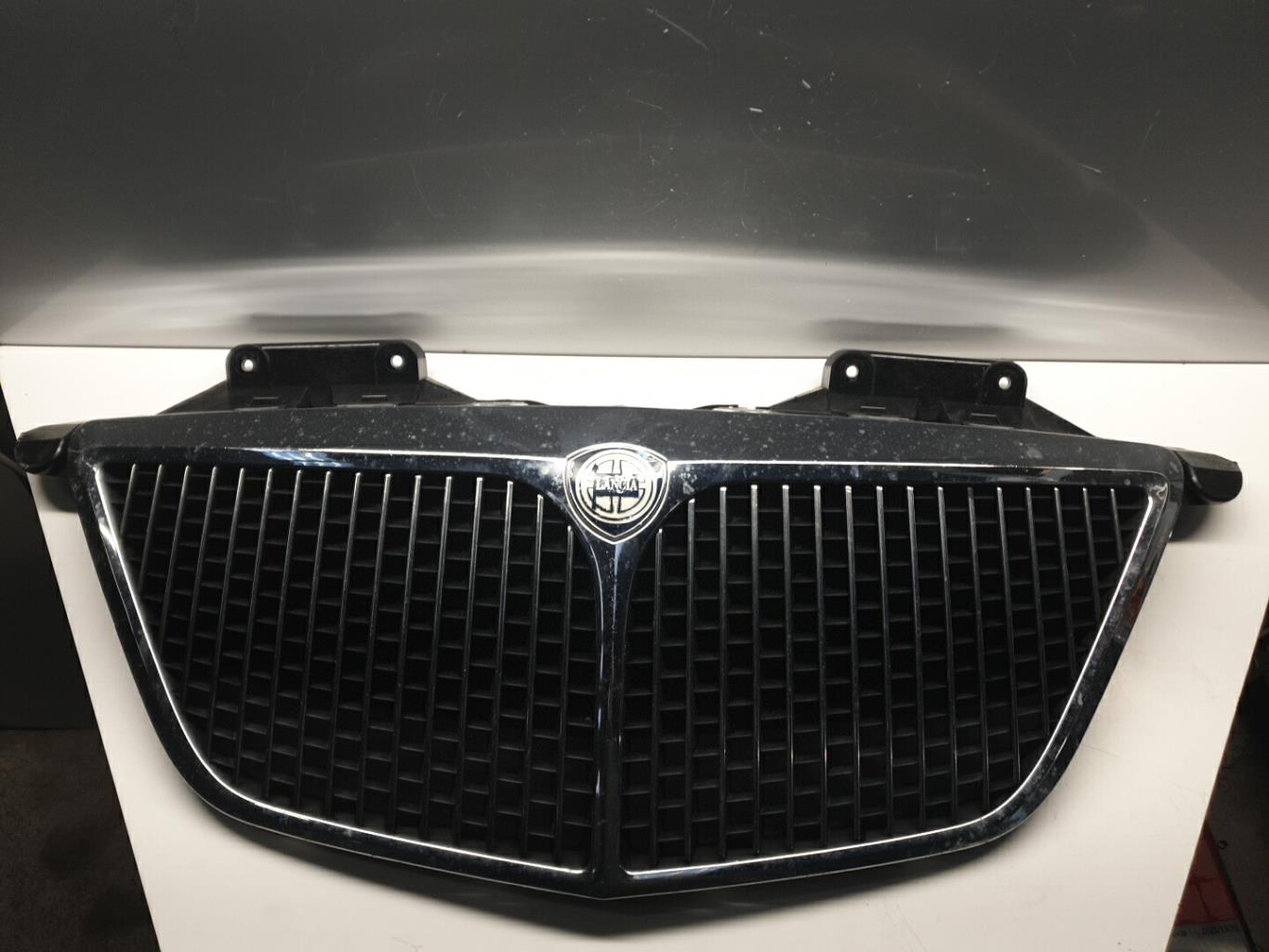 Calandre LANCIA PHEDRA Diesel - 1