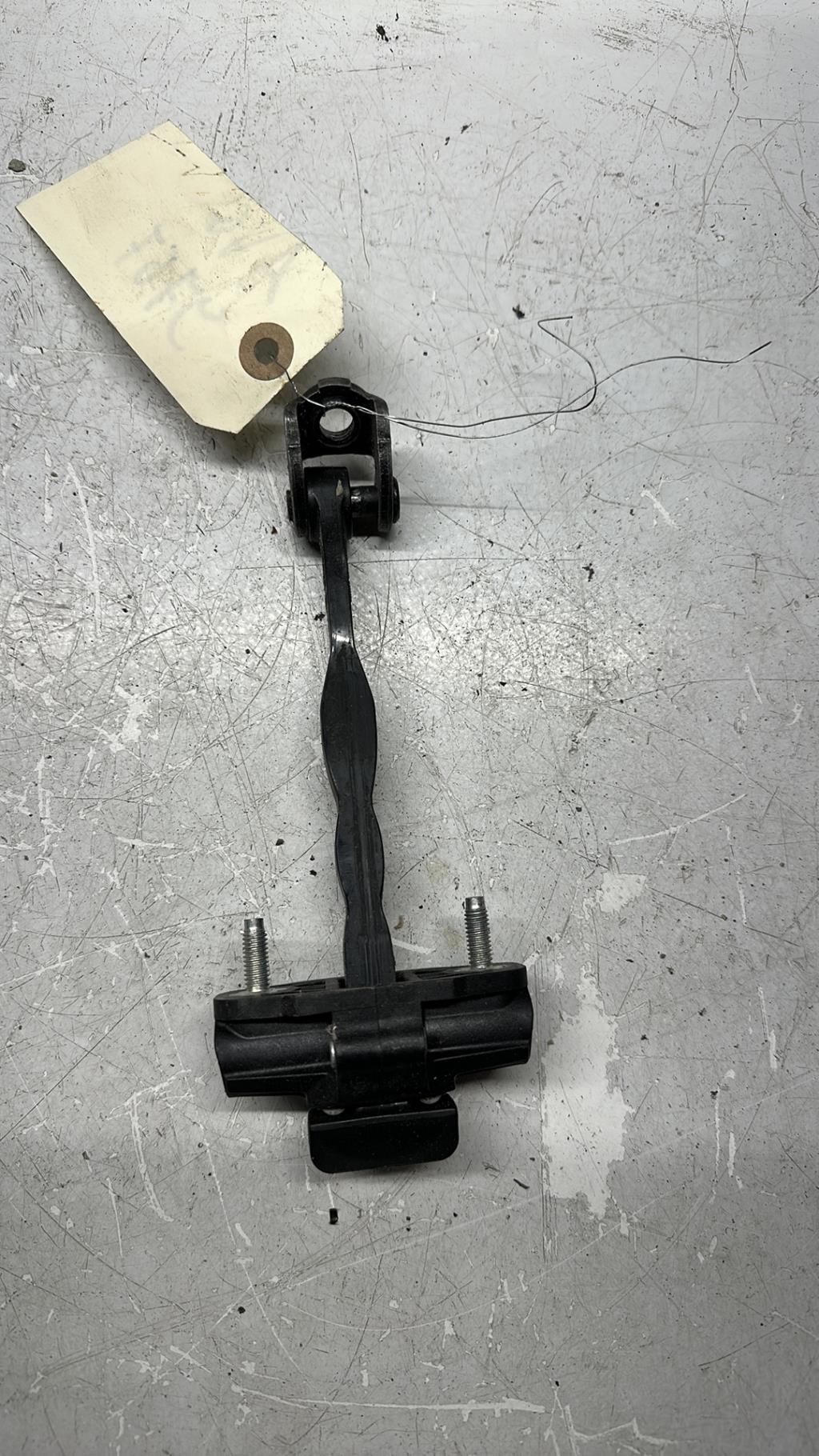 Tirant de porte avant gauche FORD FOCUS 3 PHASE 1 Diesel - 1