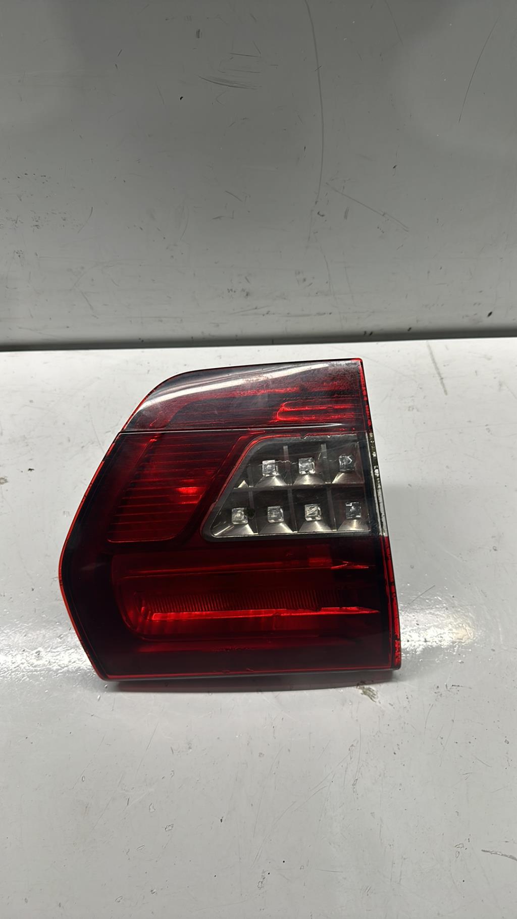 Feu arriere secondaire gauche (feux) CITROEN C5 2 BREAK Diesel - 1