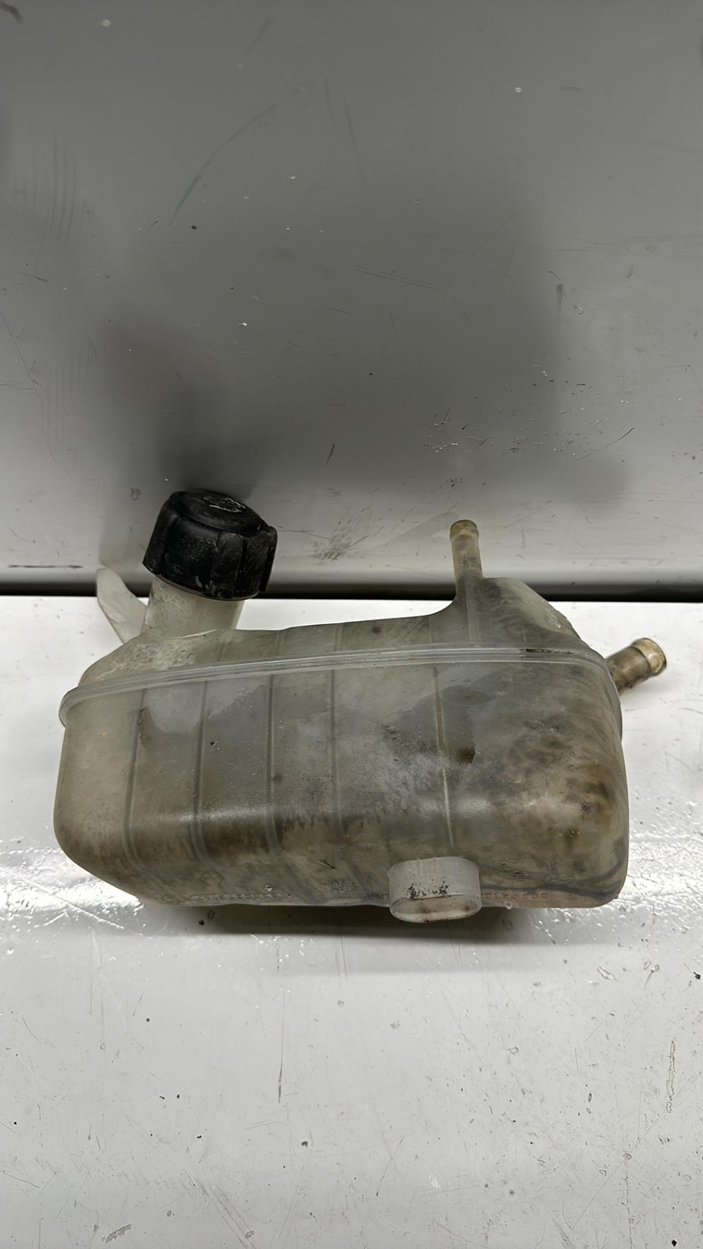 Vase d'expansion RENAULT MEGANE 2 Essence - 1