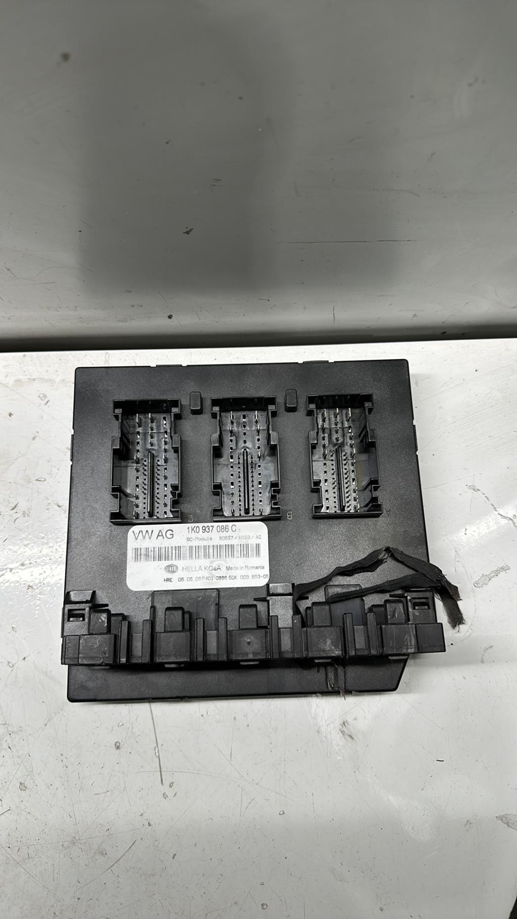 Boitier servitude moteur (BSM) AUDI A3 2 SPORTBACK PHASE 2 Diesel - 1