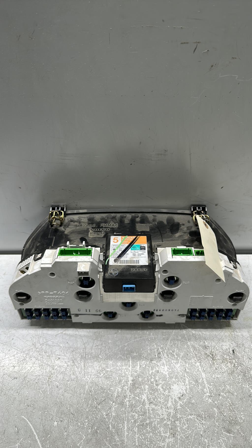 Compteur VOLVO V 70 1 PHASE 1 BREAK Diesel - 1