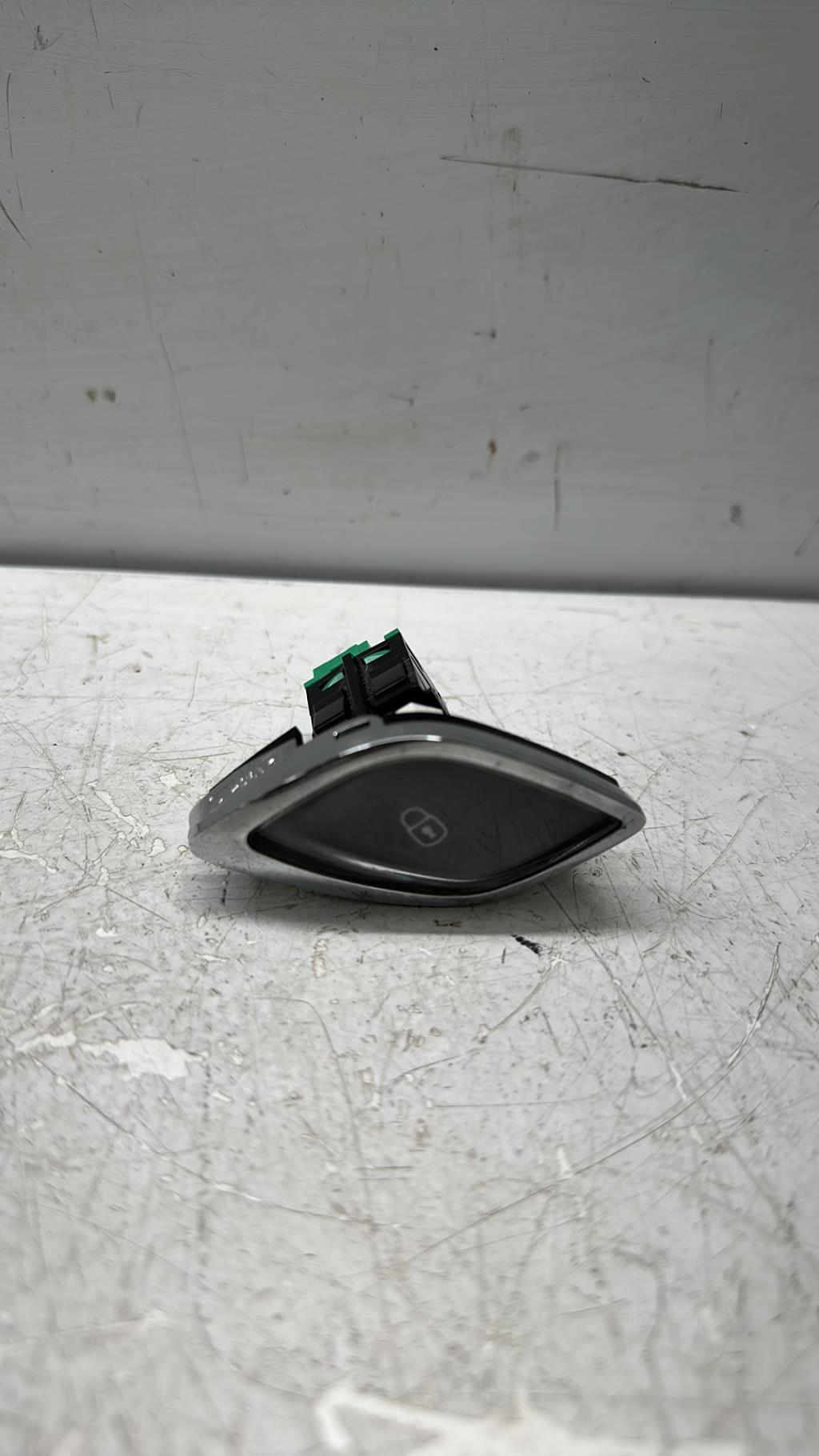 Commande de fermeture centralisee CITROEN C3 2 PHASE 1 Essence - 1