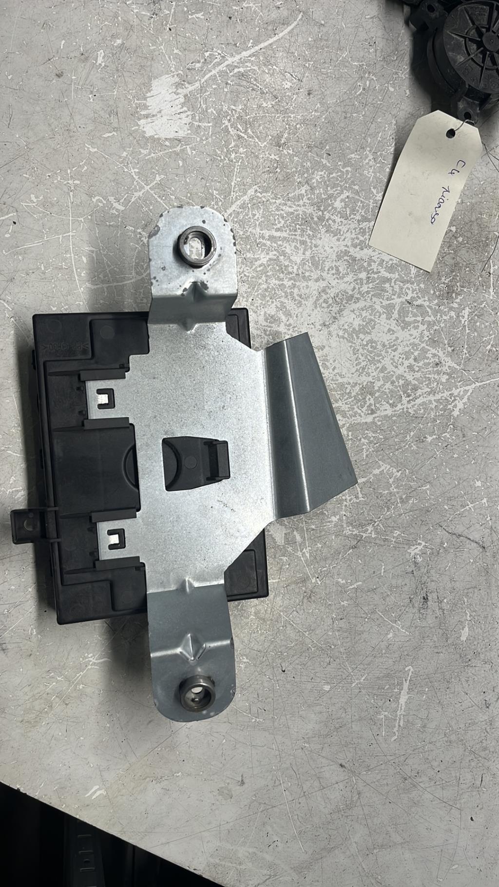 Calculateur FORD B-MAX Essence - 1