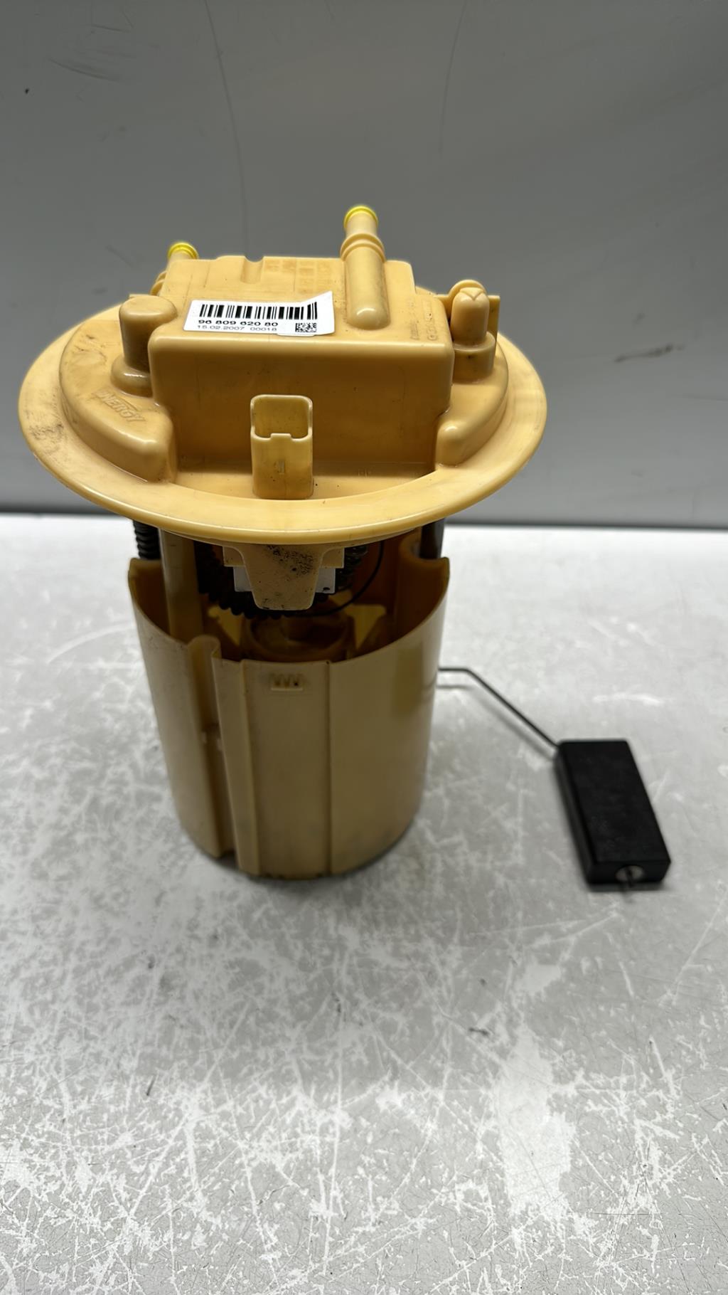 Pompe à carburant PEUGEOT 207 PHASE 1 Diesel - 1