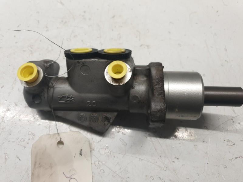 Maitre cylindre (freinage) RENAULT CLIO 2 PHASE 1 Essence - 1