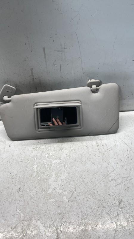 Pare soleil gauche RENAULT CLIO 4 PHASE 1 Diesel - 1