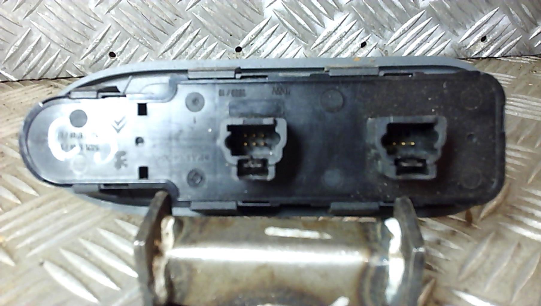 Interrupteur de leve vitre CITROEN C5 1 PHASE 1  - 1