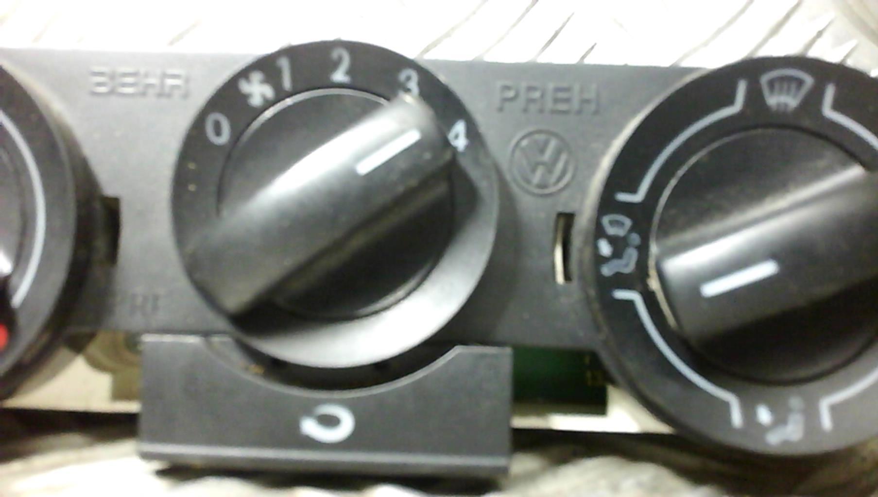 Commande chauffage VOLKSWAGEN POLO 4 PHASE 1 Essence - 1