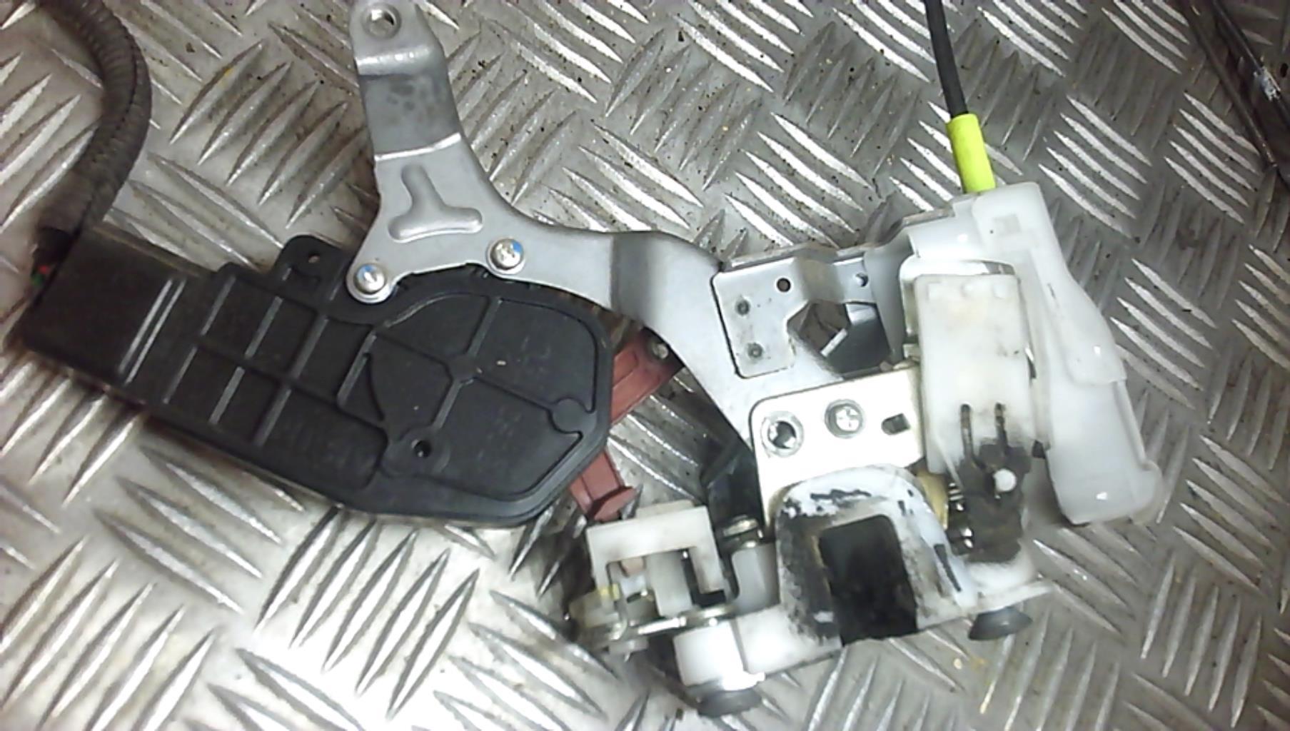 Serrure arriere droit CITROEN C1 1 PHASE 1 Essence - 1