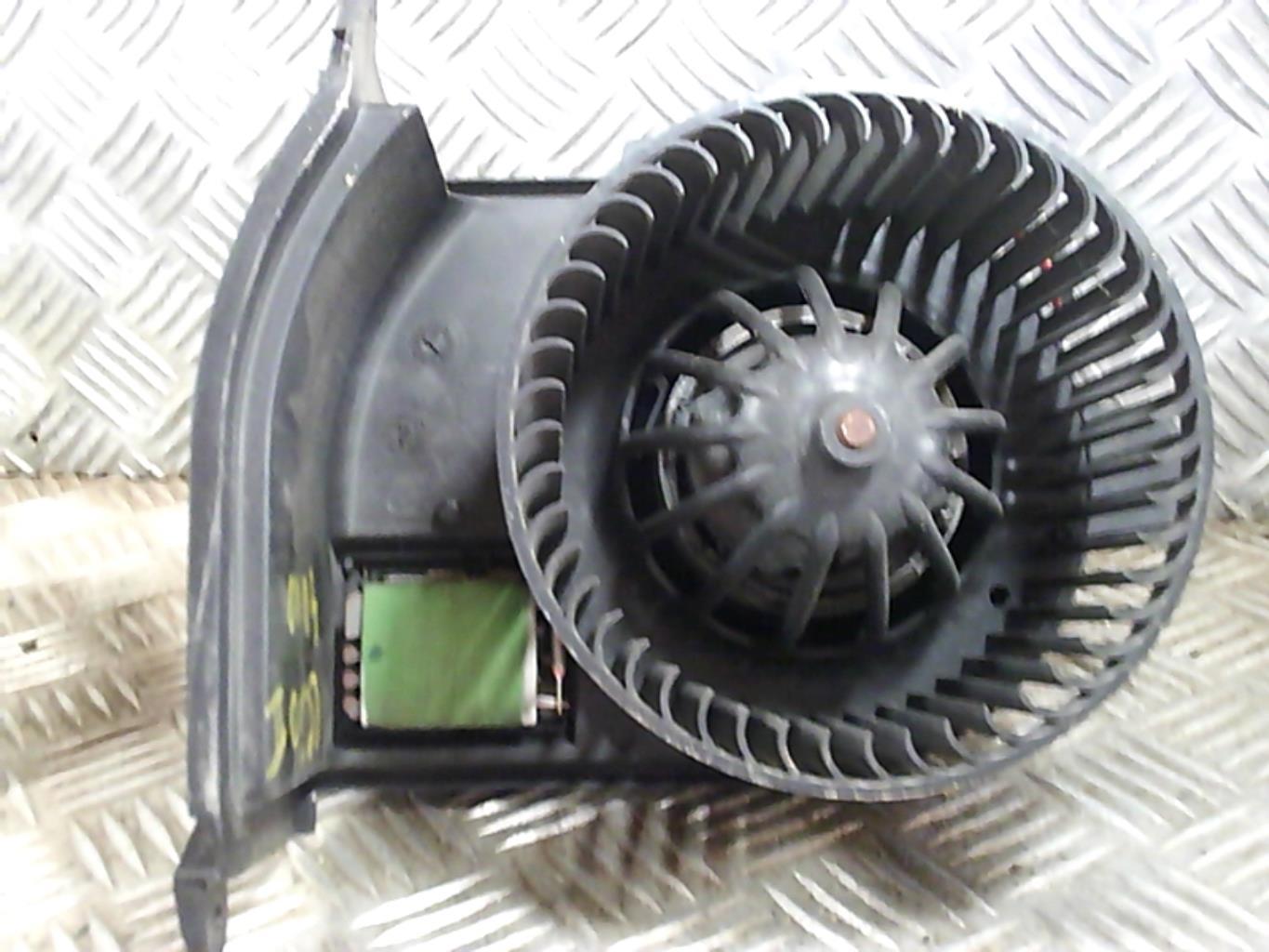 Pulseur d'air RENAULT CLIO 2 PHASE 2 Essence - 1