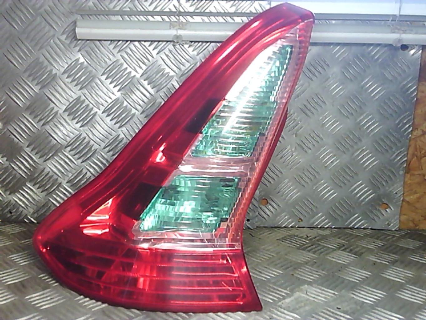Feu arriere principal gauche (feux) CITROEN C4 1 PHASE 1 COUPE Essence - 1
