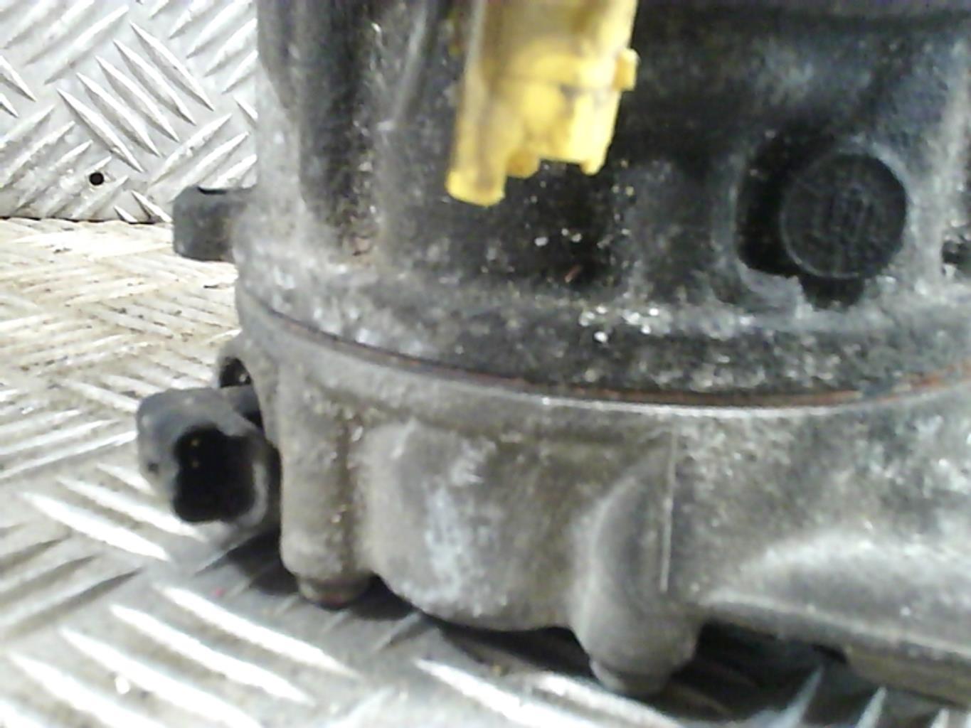 Compresseur clim PEUGEOT 307 PHASE 2 BREAK Diesel - 1