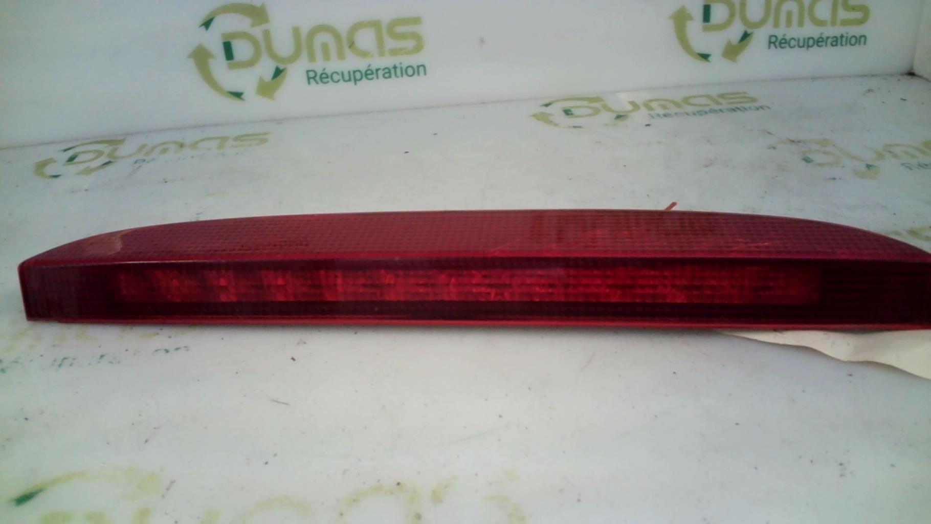 Feu arriere stop central RENAULT LAGUNA 2 PHASE 1 Diesel - 1