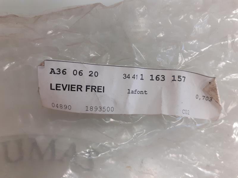 Levier frein à main BMW SERIE 5 E39  - 1