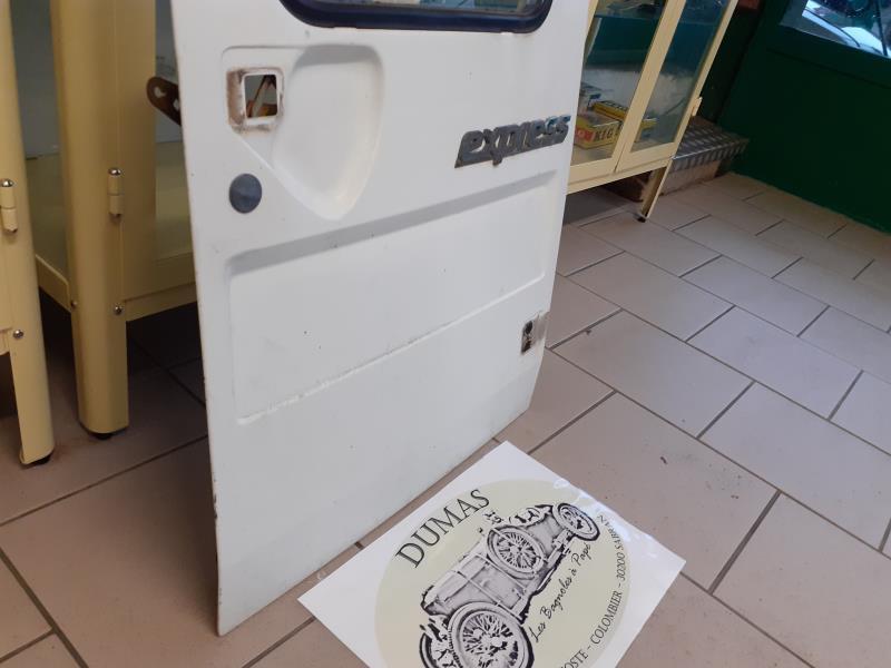 Porte arriere droit RENAULT EXPRESS PHASE 2 Essence - 1