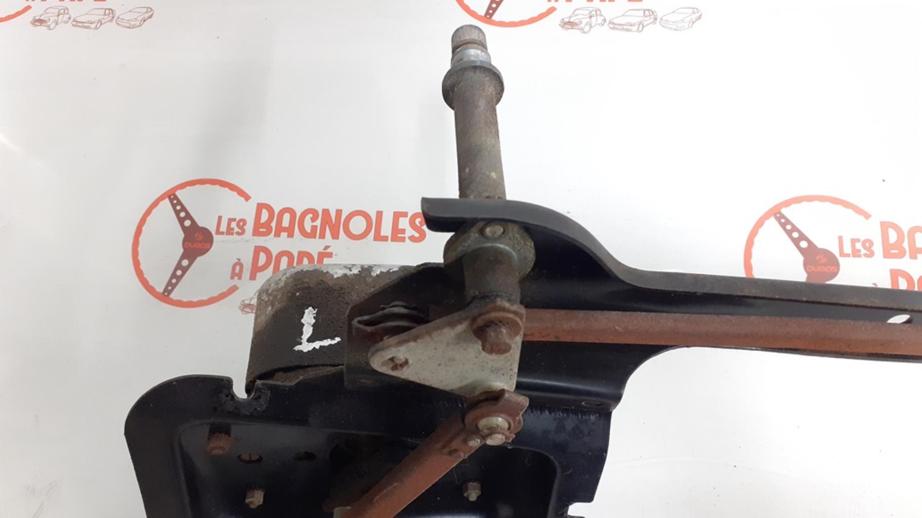 Mecanisme d'essuie glace RENAULT R1130 Essence - 1