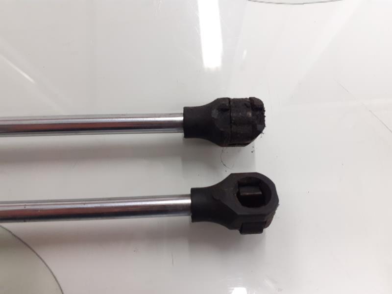 Verin de coffre PEUGEOT 106 PHASE 2 Essence - 1