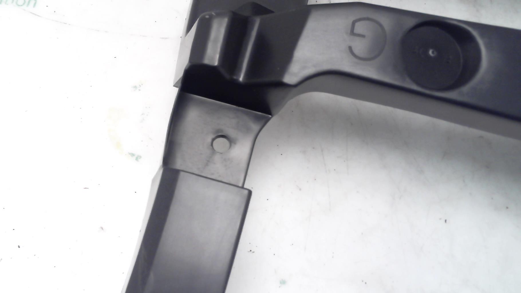 Support de pare chocs arriere CITROEN C5 2  - 1