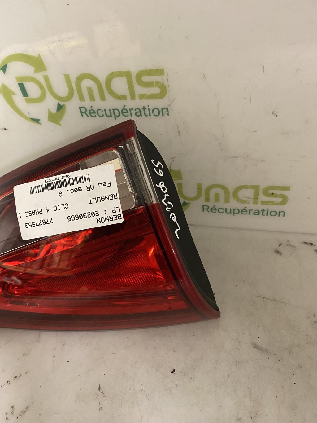 Feu arriere secondaire gauche (feux) RENAULT CLIO 4 PHASE 1 BREAK Diesel - 1