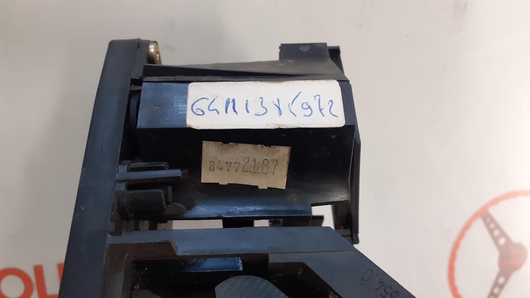 Commande chauffage BMW SERIE 3 E30  - 1
