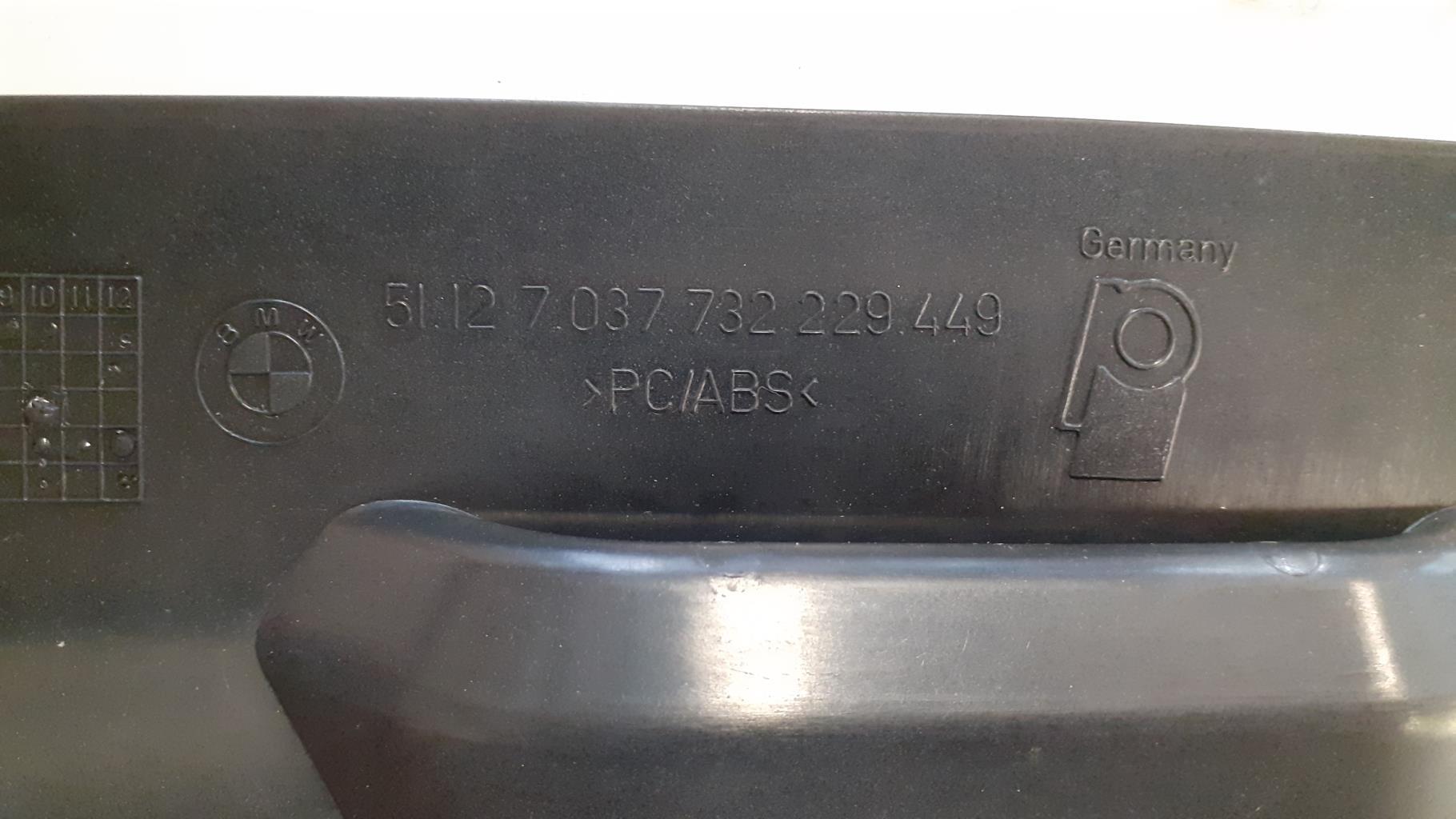 Pare choc arriere BMW SERIE 3 E46  - 1