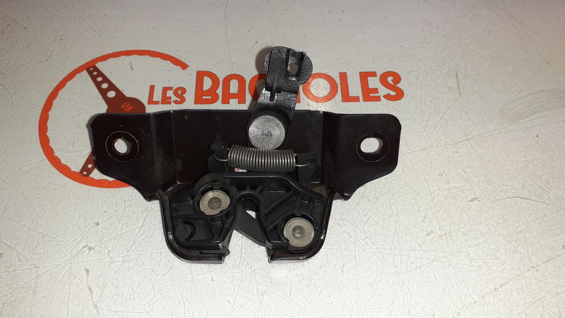 Serrure de coffre PEUGEOT 406 PHASE 1 Diesel - 1