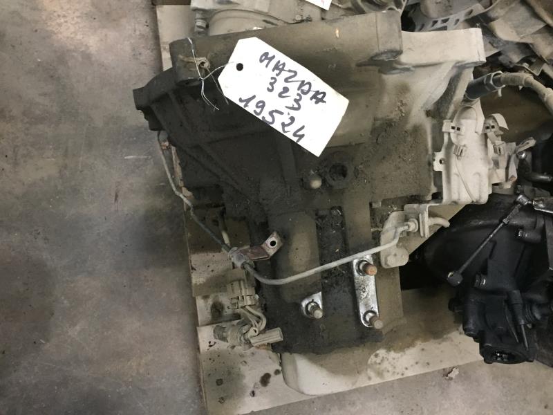 Boite de vitesses MAZDA 323 4 PHASE 2 Essence - 1