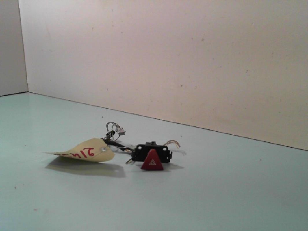 Bouton de warning PEUGEOT 307 PHASE 1 CABRIOLET Essence - 1