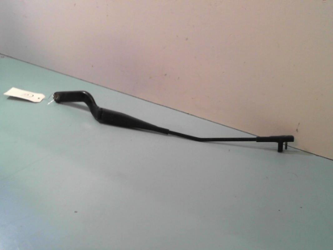 Braccio tergicristallo anteriore sinistro FORD C-MAX 1 PHASE 1 Diésel - 1