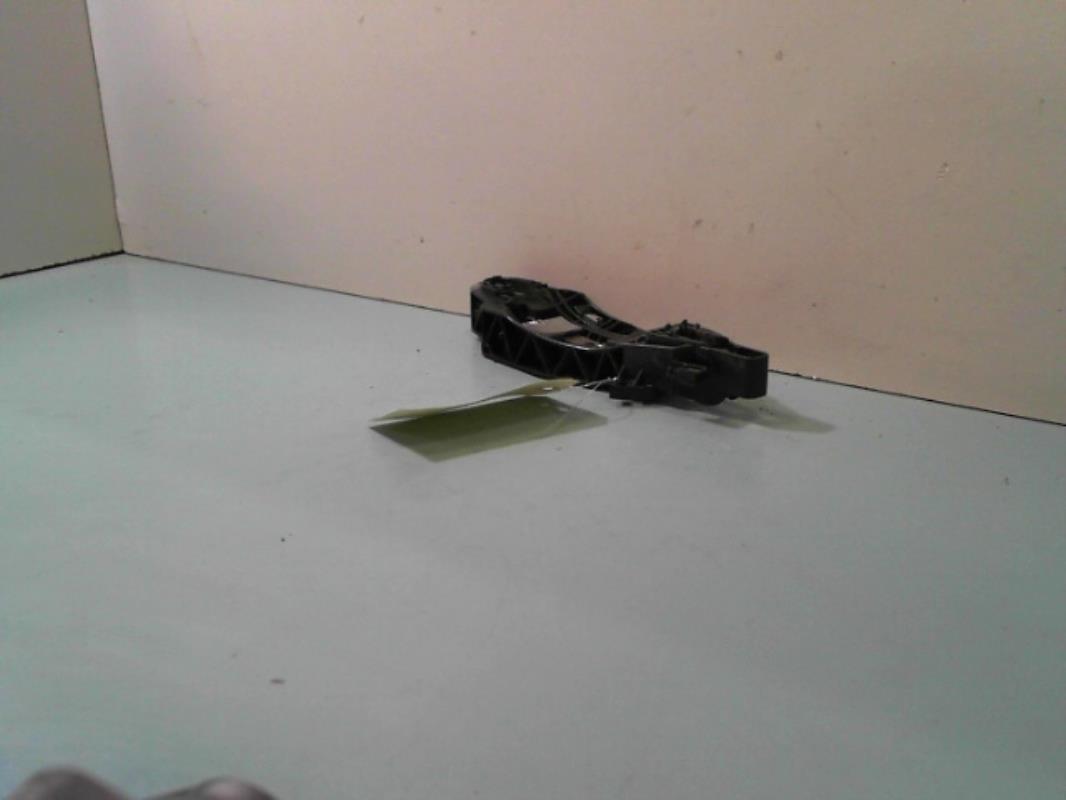Supporto maniglia portiera anteriore destra PEUGEOT 308 2 PHASE 1 Diésel - 1