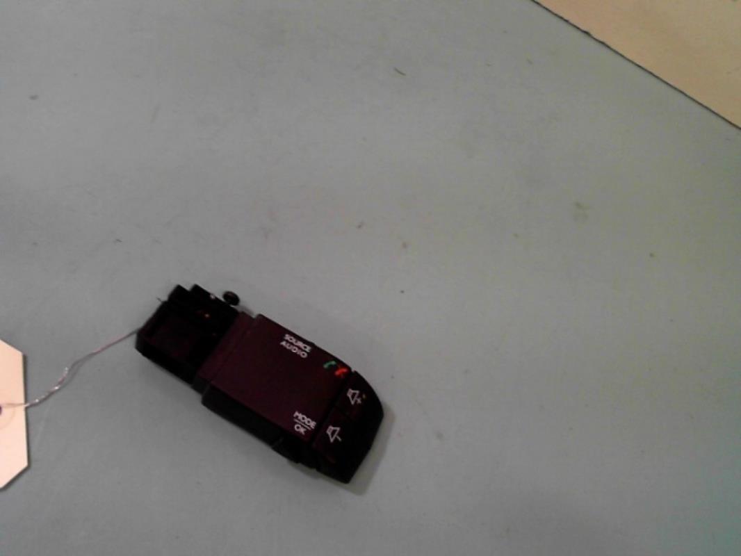 Commande autoradio RENAULT CAPTUR 1 PHASE 1 Diesel - 1