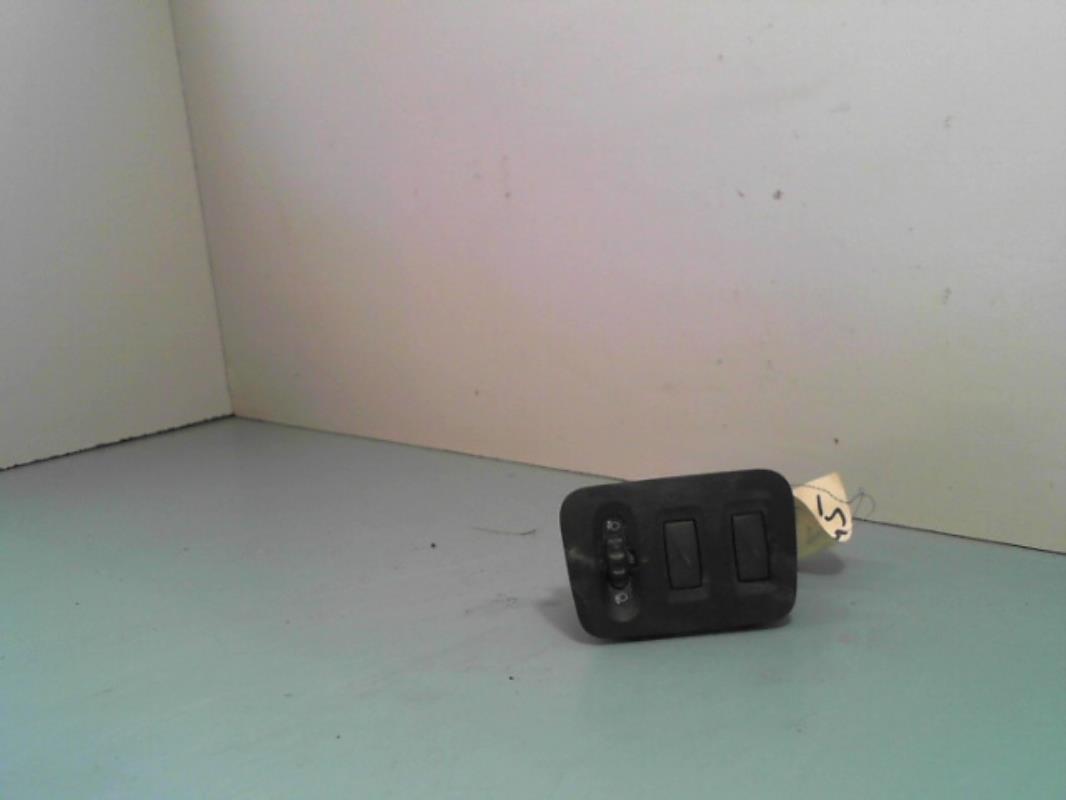 Commande de reglage hauteur de phare RENAULT MASTER 3 PHASE 1 Diesel - 1