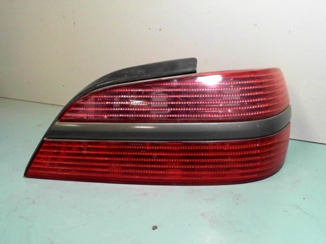 Fanale posteriore principale destro (luci) PEUGEOT 406 PHASE 1 Diésel - 1