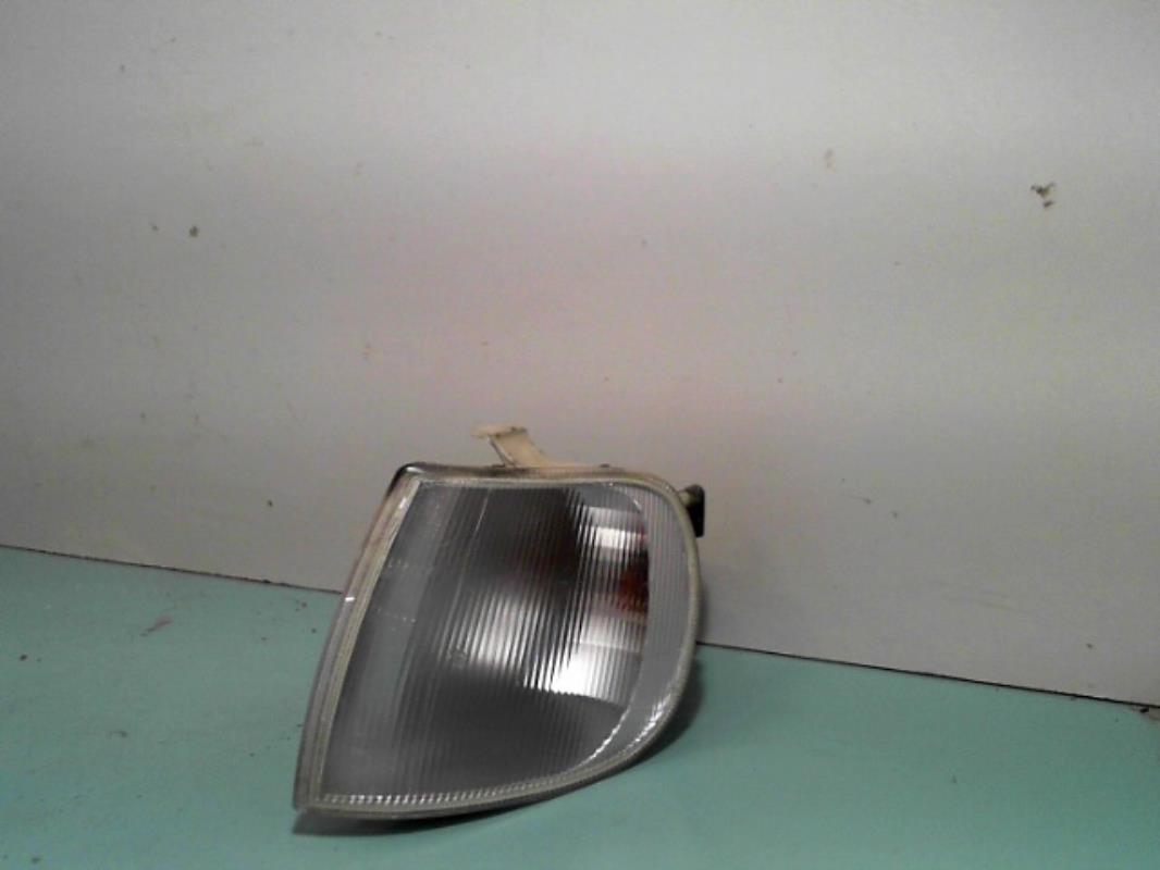 Gruppo ottico anteriore secondario sinistro (luci)(freccia) VOLKSWAGEN POLO 3 PHASE 1 Gasolina - 1
