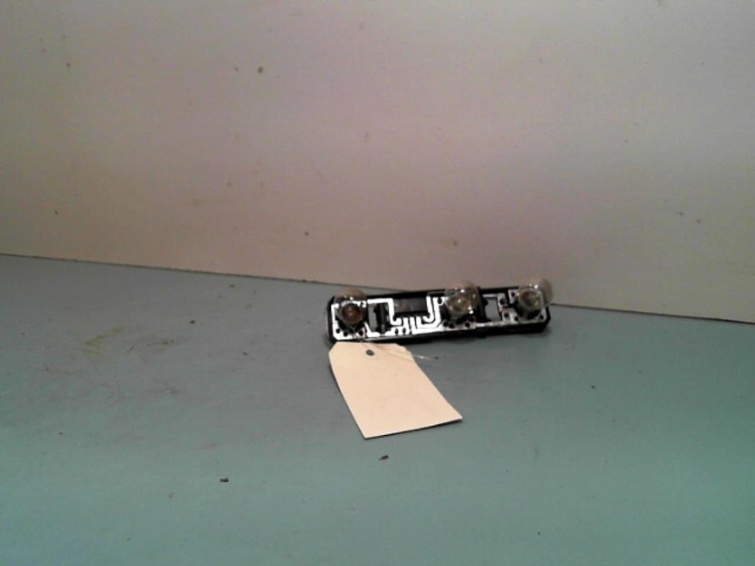 Base portalampade fanale posteriore destro PEUGEOT 306 BREAK Diésel - 1